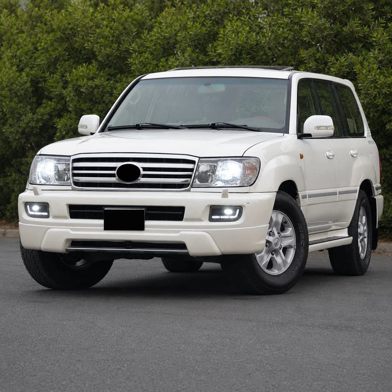 Dual Color LED Fog Signal DRL Light Kit for1998-2007 Toyota Land Cruiser as Functions White DRL Light,Amber Signal Lights OEM# TO2592101 / TO2593101