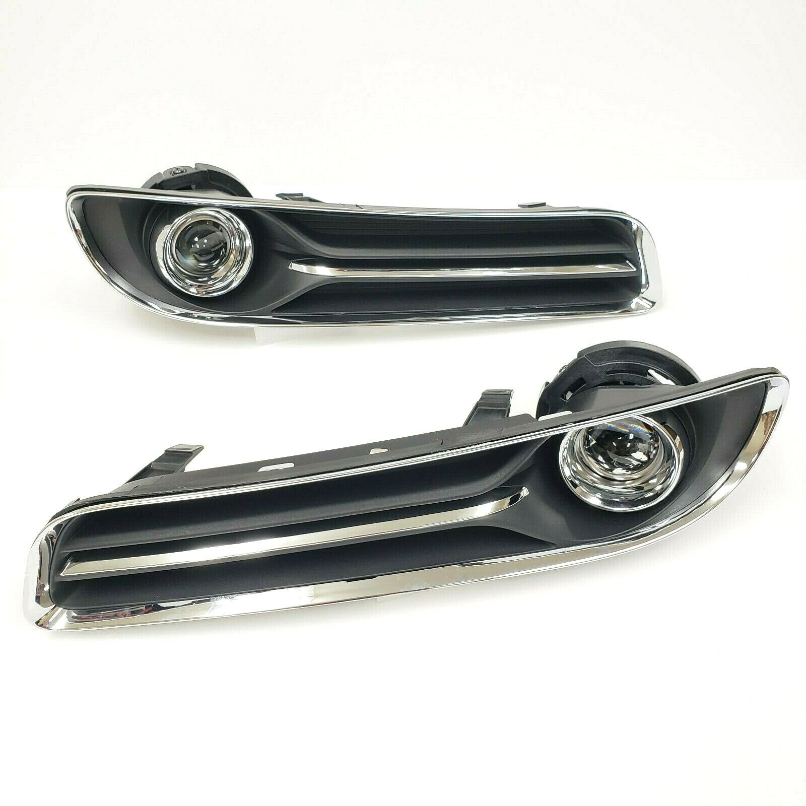 Fog Lights  for 2011-2014 Chrysler 300 (OE Style Clear Lens with Switch, Bezels, Wires)  OE#5182021AA / 5182021AB, CH1039126 / CH1038126