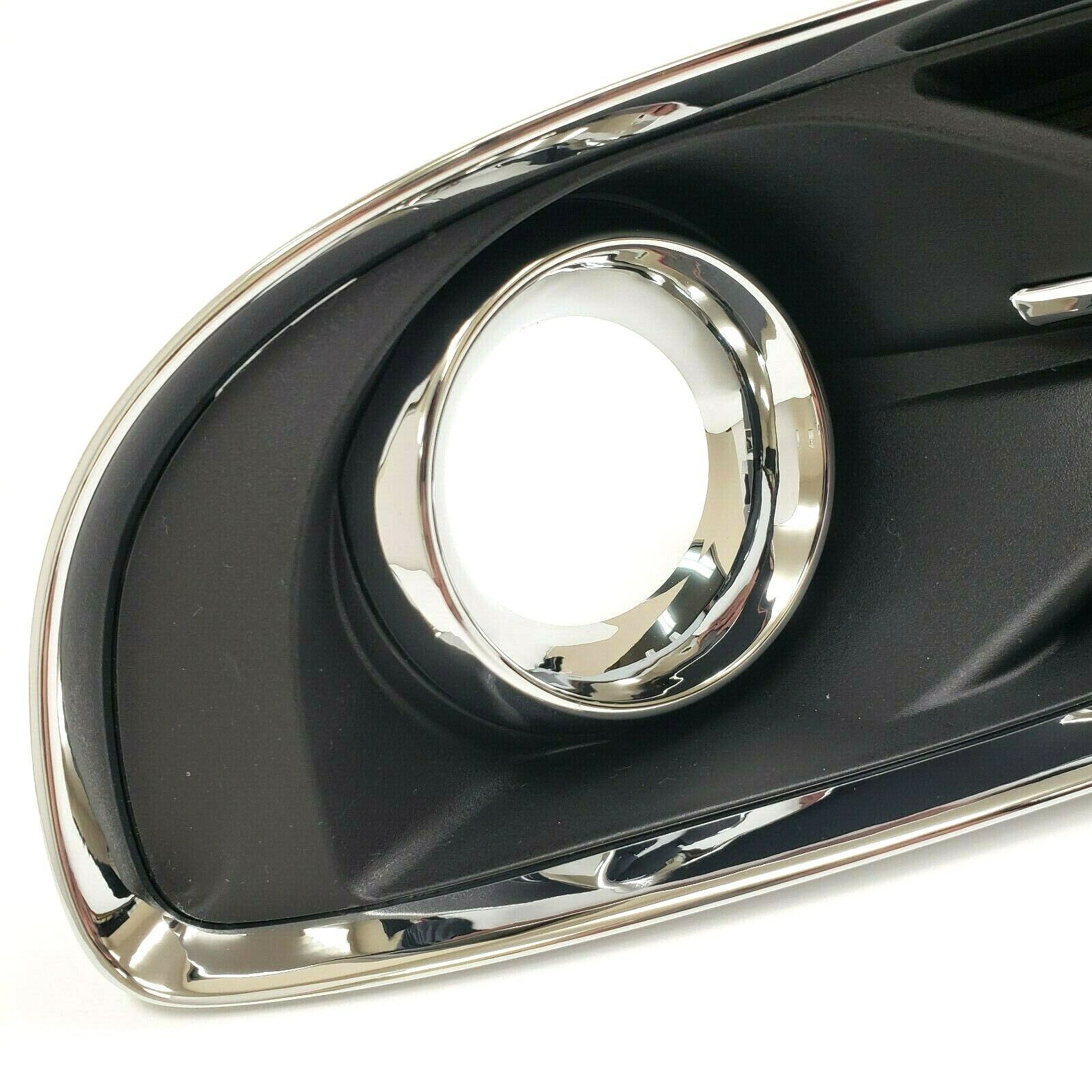 Fog Lights  for 2011-2014 Chrysler 300 (OE Style Clear Lens with Switch, Bezels, Wires)  OE#5182021AA / 5182021AB, CH1039126 / CH1038126