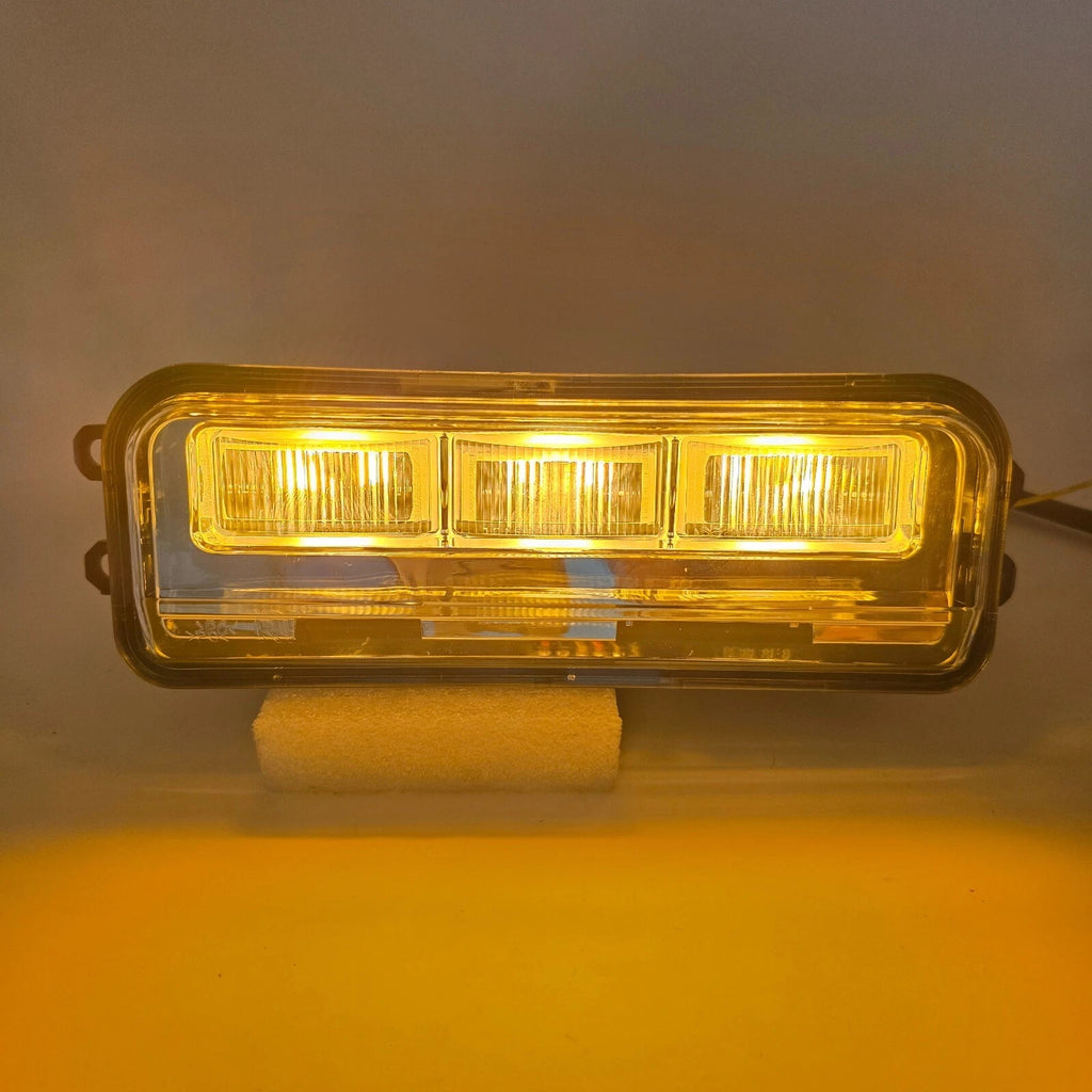 Clear Lens LED Fog Light Kit For 2023-2025 Toyota Sequoia with Wires Switch Relay Dual-Colors With Additional Signal Light Function