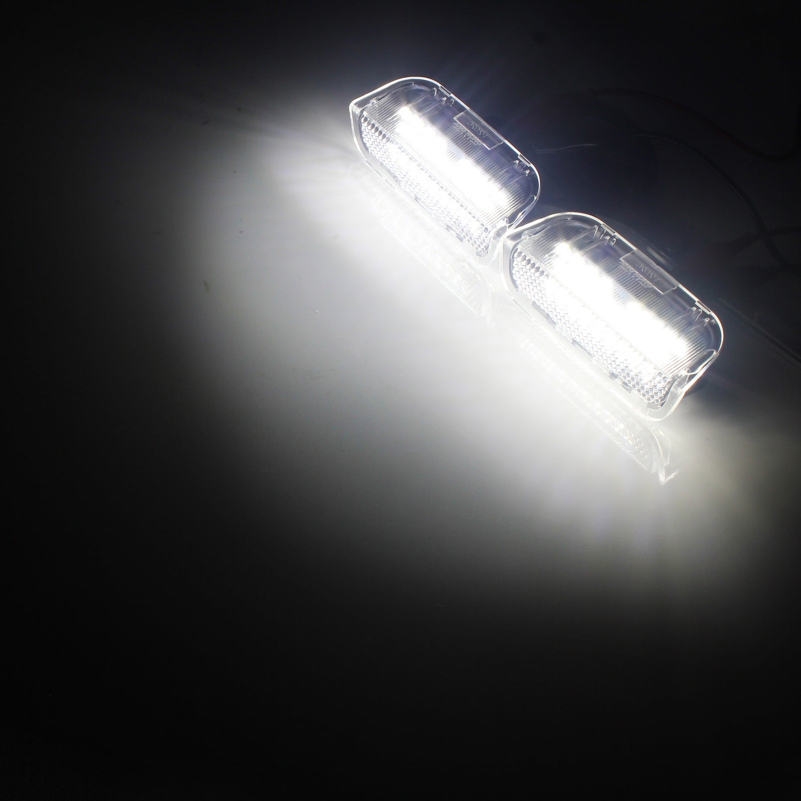 2x White 18-SMD LED Side Door Courtesy Lights For 2011-2018 Porsche Cayenne 92A