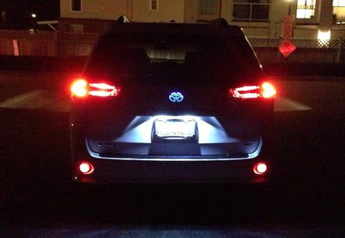 2x Clear Lens LED Bumper Reflector Tail Brake Stop Light For Corolla Scion xB iQ OEM#TO2830104C,8191002040   8191002040 81910-02040 TO2830104