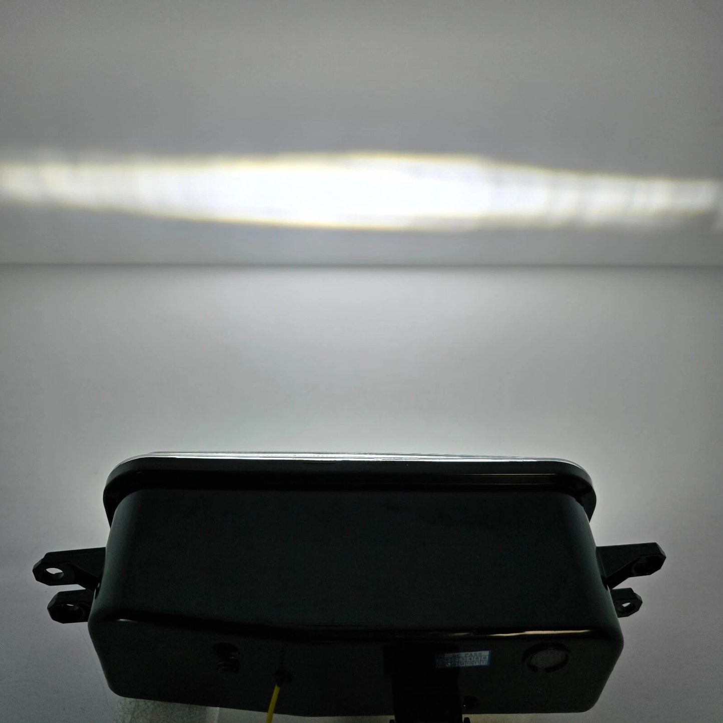 Clear Lens LED Fog Light Kit For 2024-2025 Toyota Tacoma with Wires Switch Relay Dual-Colors With Additional Signal Light Function
