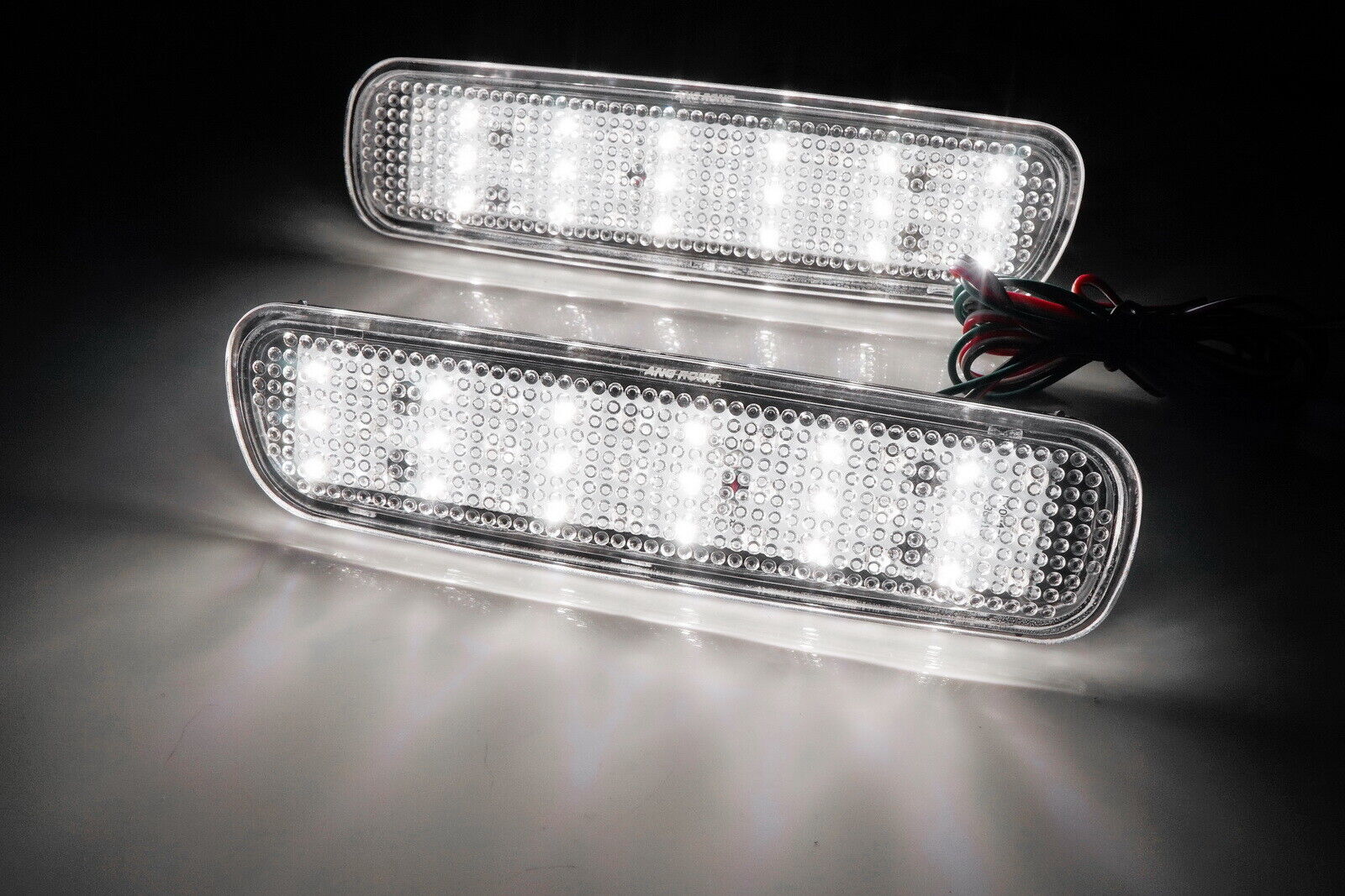 2x Clear Lens Bumper Reflector LED Tail Brake Light For Lexus LX470 Toyota Land Cruiser