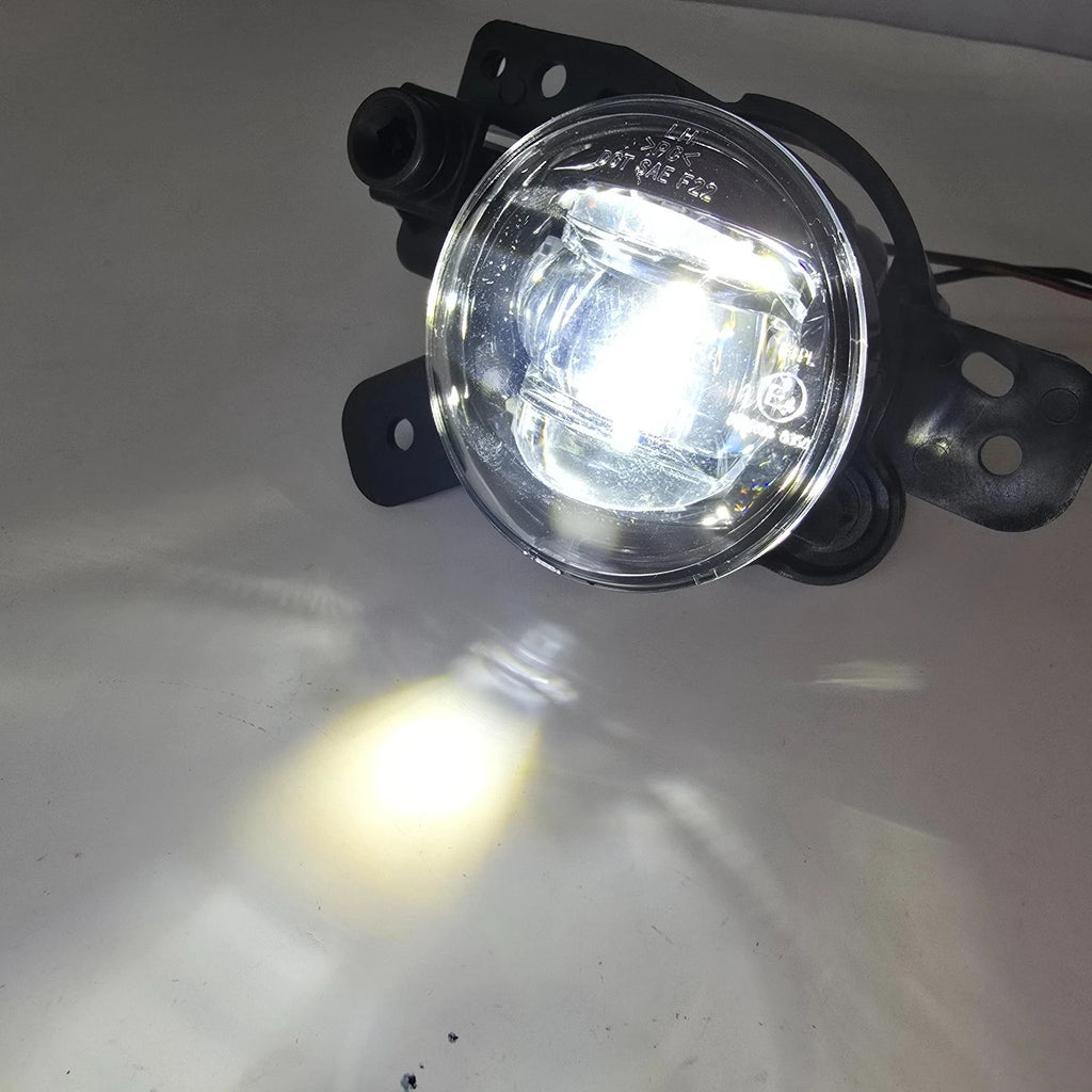 For 2024-2025 GMC Sierra 2500HD / 3500HD LED Fog Light Kit with Switch Bezel Wire Silver