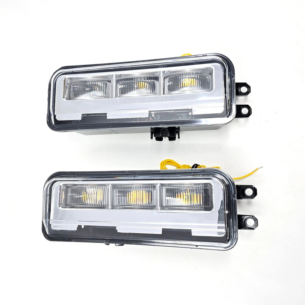 Clear Lens LED Fog Light Kit For 2023-2025 Toyota Sequoia with Wires Switch Relay Dual-Colors With Additional Signal Light Function