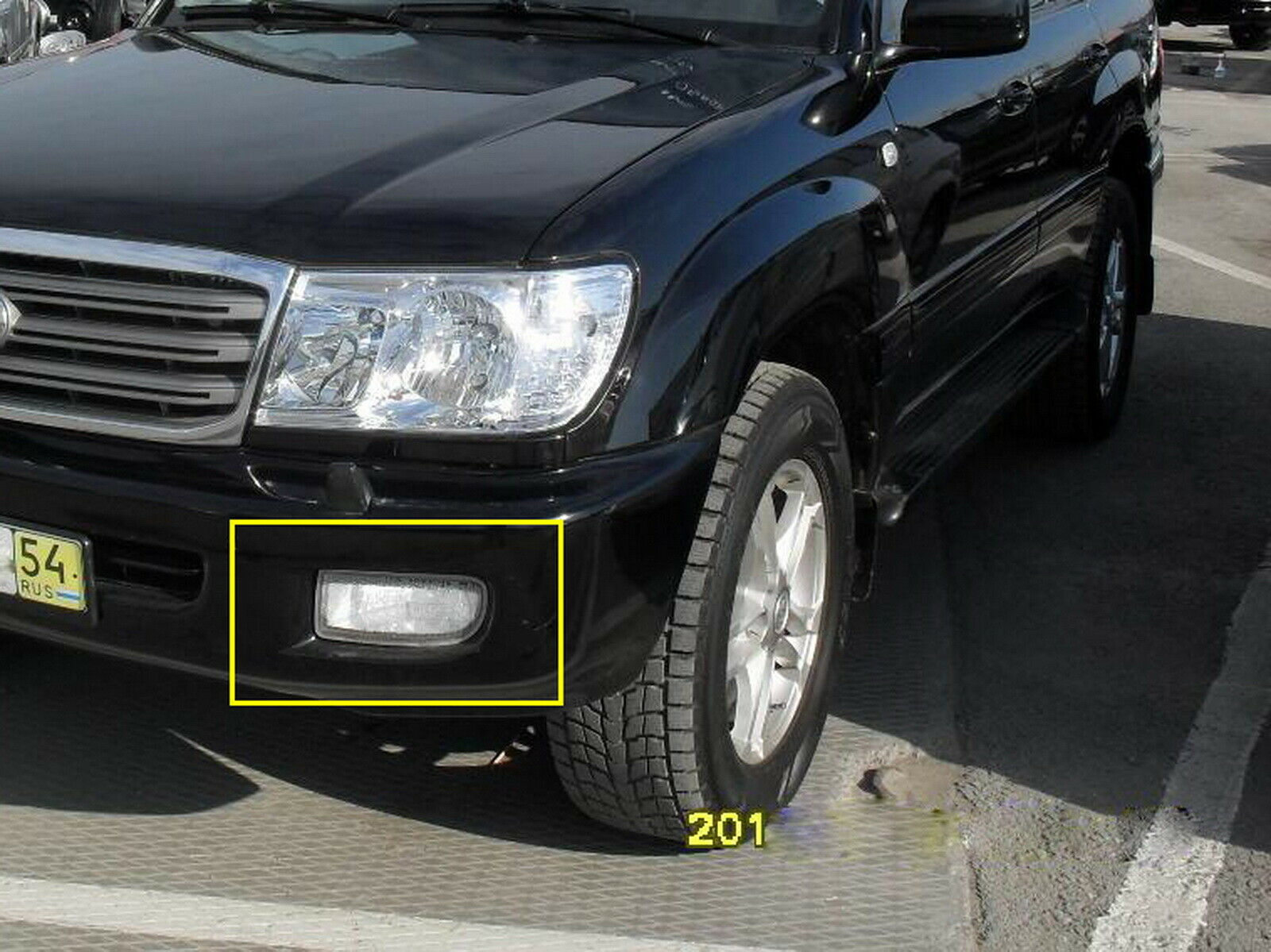 Fog Lights  For 1998-2007 Toyota Land Cruiser (OE Style Clear Lens with Adapter Plugs, Bulb) OE#TO2592101 / TO2593101, 81220-60042 / 81210-60122