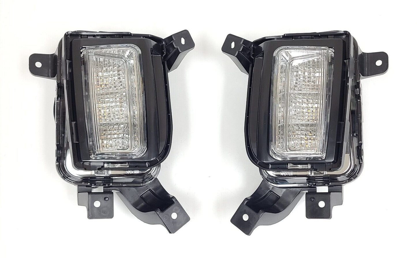 Clear Lens LED Fog Lights Kit For 2016-2017 GMC Terrain Denali, SL, SLE, SLT Trim Replacement Bezel Day Time Running Light DRL Amber Signal With Wires OEM# 84042389, 84042390 GM2562112, GM2563112,23372631, 23372632 GM1038190, GM1039190