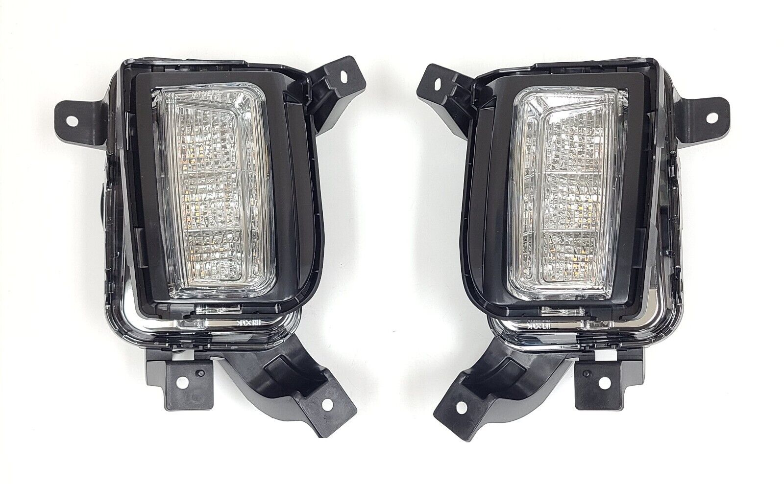 Clear Lens LED Fog Lights Kit For 2016-2017 GMC Terrain Denali, SL, SLE, SLT Trim Replacement Bezel Day Time Running Light DRL Amber Signal With Wires OEM# 84042389, 84042390 GM2562112, GM2563112,23372631, 23372632 GM1038190, GM1039190