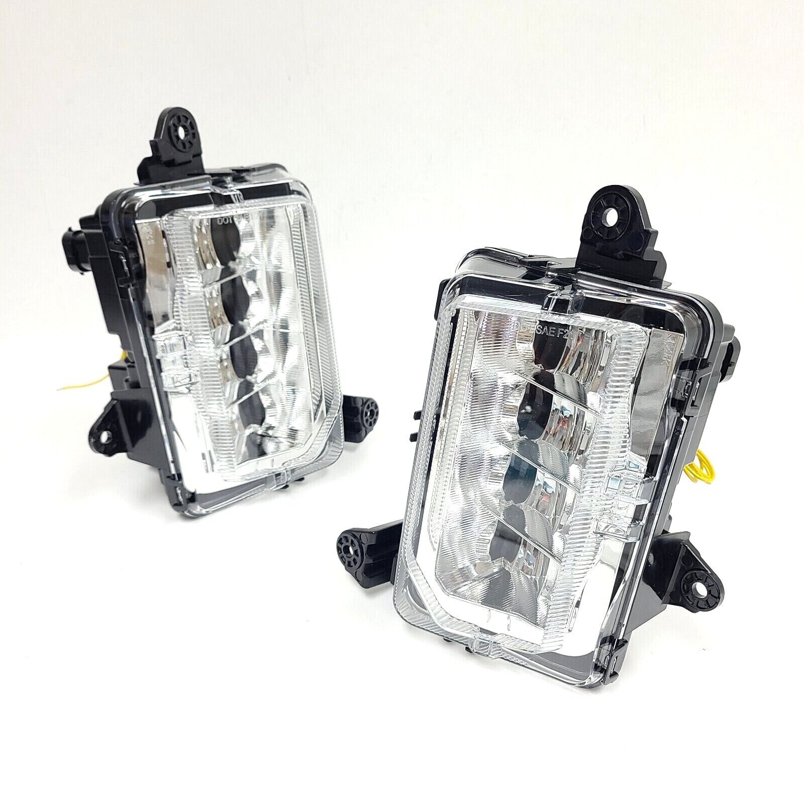Clear Lens LED Fog Lights Kit For 2019 2020 2021 GMC Sierra 1500 Base SLE Replacement Wires Bezel Switch Relay OEM# 84513246, 84513247 GM2592331, GM2593331