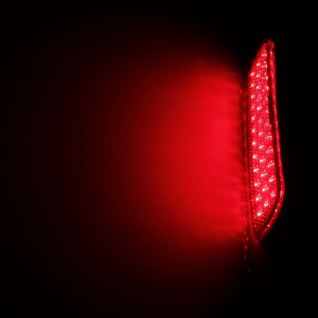 2x Red Bumper Reflector LED Tail Brake Stop Lights For 1998-2007 Toyota Land Cruiser / Land Cruiser Amazon / Land Cruiser Cygnus / 100-Series Cruisers