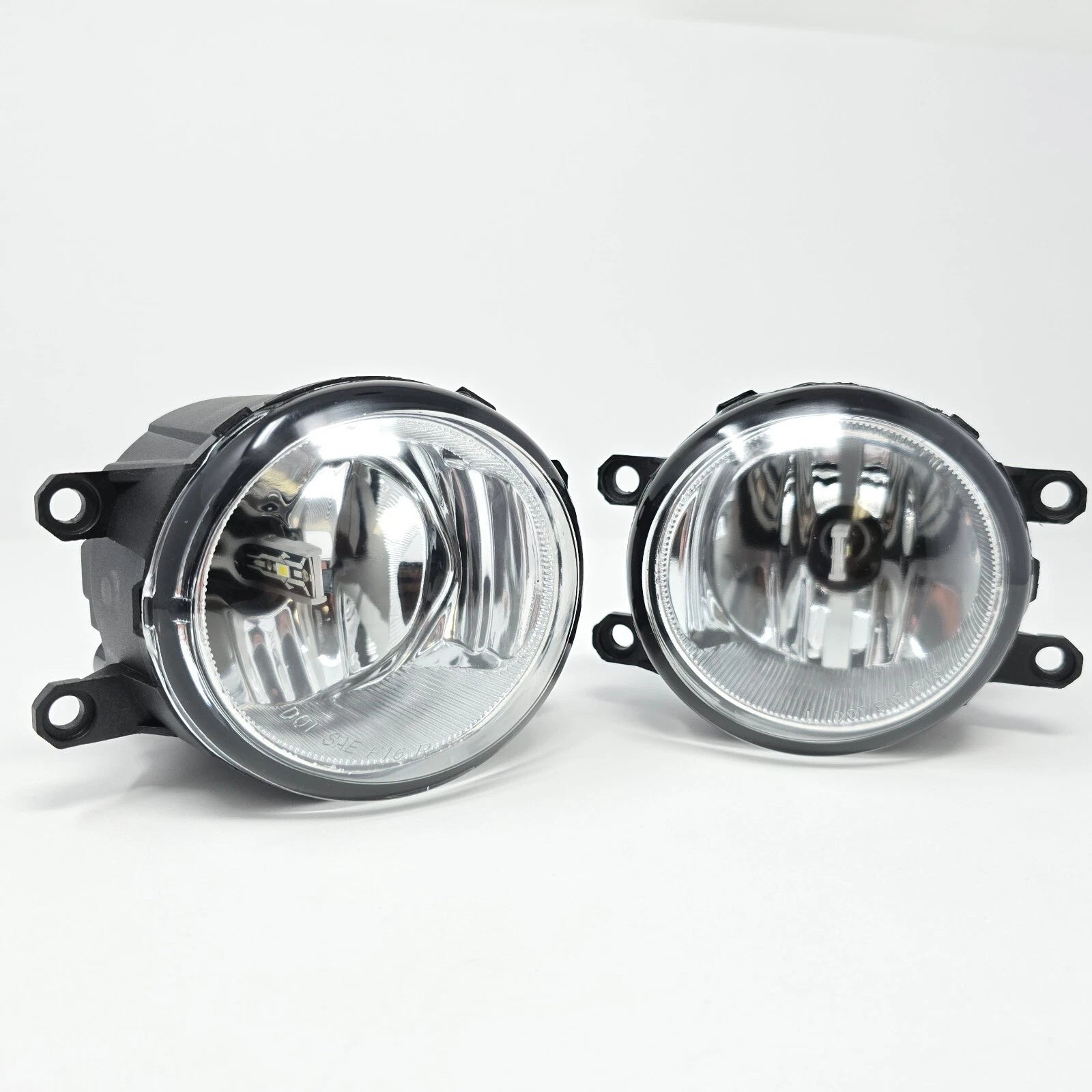 LED Fog Lights for 2011-2017 Toyota Sienna SE Xenon White (OE Style Clear Lens with Chrome Bezels, Wires, Switch) OEM#81210-08020 / 81220-08020, TO1038150 / TO1039150