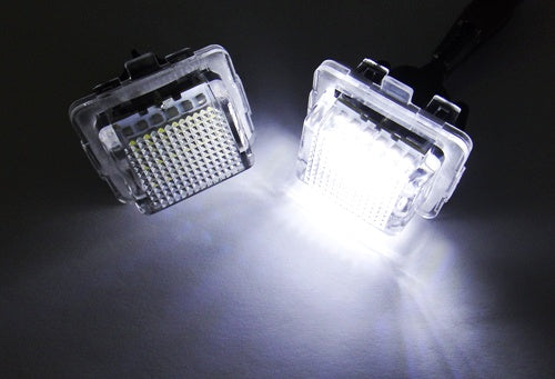 2x LED License Plate Light For Mercedes Benz W204 W212 W221 W222 C207 C117 S550 S600 S63 S65 R231 W222 C216 C/E/S-Class OEM#A2218200856