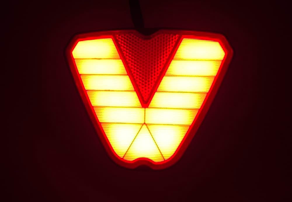 F1 Style Hitch Cover LED Brake Sequential Signal Light 2" Receiver Red Reflector Tow Truck Universal 4-in-1 Function - Sequential Signal/Brake/Reverse/Runing Light