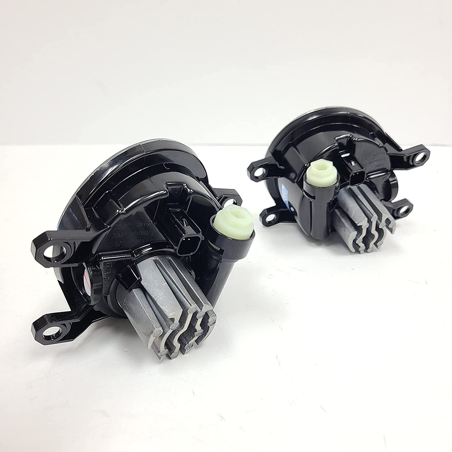 Clear Lens LED Fog Driving Lights Kit Assembly For 2021 2022 2023 2024 2025 Toyota Sienna LE XLE XSE LIMITED PLATINUM Wire Harness Switch Kit OEM# 81210-08040,81220-08040,TO2593145,TO2592145
