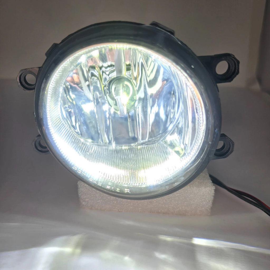 LED Fog Lights for 2011-2017 Toyota Sienna SE Xenon White (OE Style Clear Lens with Chrome Bezels, Wires, Switch) OEM#81210-08020 / 81220-08020, TO1038150 / TO1039150