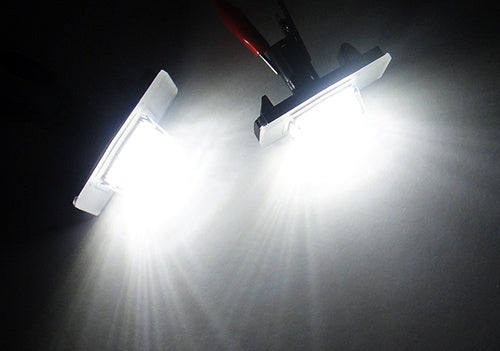 2x White LED License Plate Lights Lamps For Mazda Miata/Tribute/MPV/Protege
