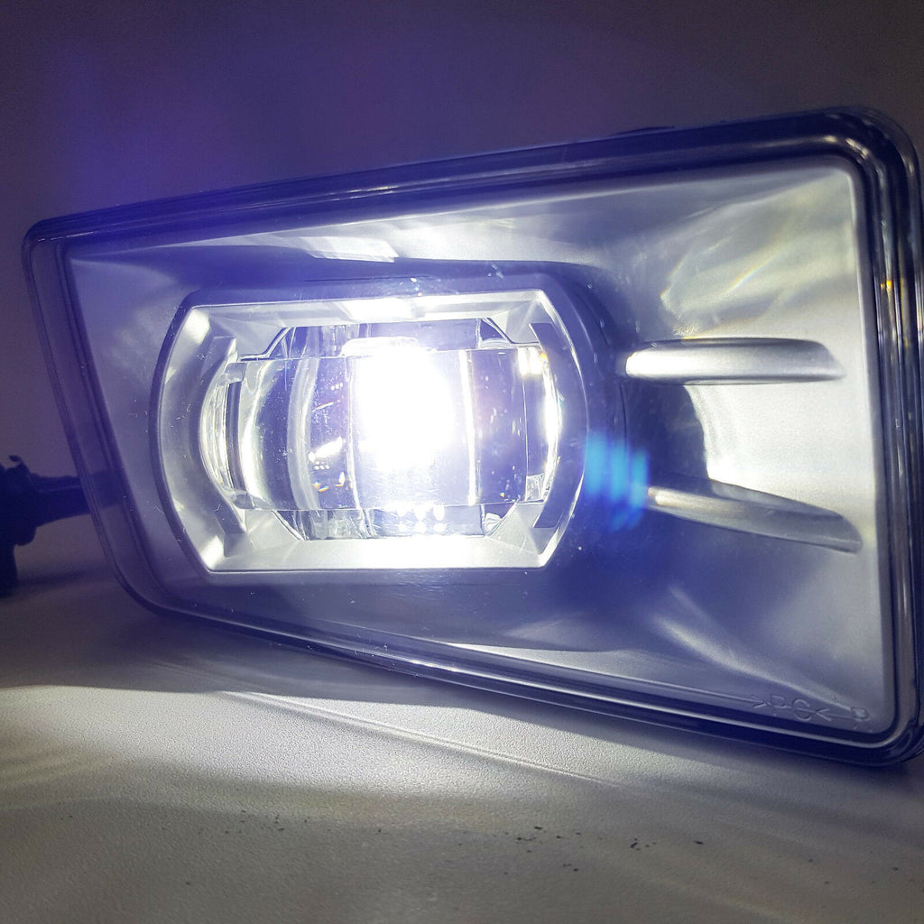 Built-in LED For 07-13 Chevrolet Avalanche Front Bumper Clear Fog Driving Lights Set with Off Road Package Model Only OEM#GM2593160 / GM2592160, 22872763 / 22872762