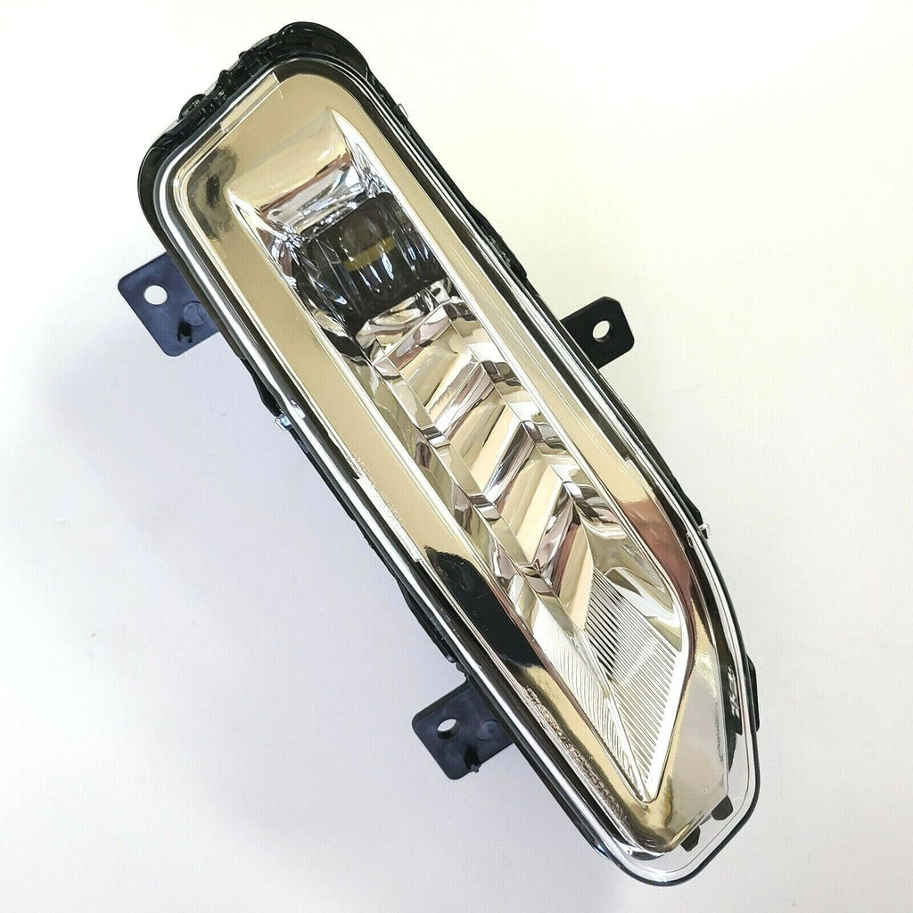 Clear Lens LED Fog Lights Kit For For 2018 2019 2020 Nissan Kicks  with Wires Switch Relay 6000K White OEM#261558995A, 261508995A,NI2592139, NI2593139