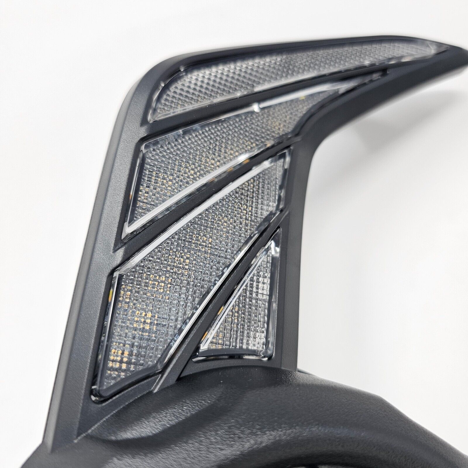 LED White DRL Amber Signal Fog Lights And Bezel Set For 2014-2023 Toyota 4Runner SR5 Base TRD Trail Sport OEM#5212735100, 5212835080 8121012230, 8122012230 TO1038173, TO1039173 TO2593126, TO2592126