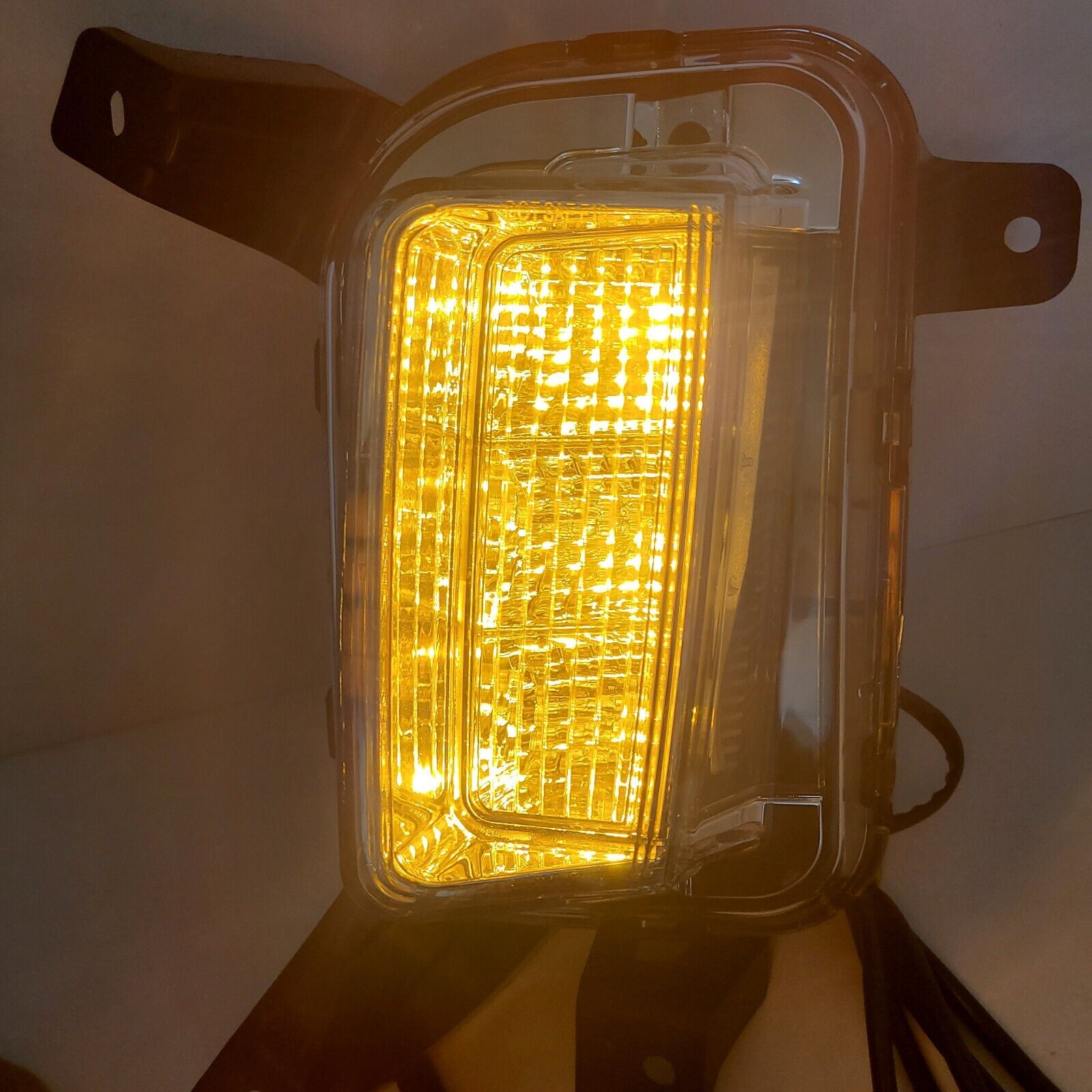 Clear Lens LED Fog Lights Kit For 2016-2017 GMC Terrain Denali, SL, SLE, SLT Trim Replacement Bezel Day Time Running Light DRL Amber Signal With Wires OEM# 84042389, 84042390 GM2562112, GM2563112,23372631, 23372632 GM1038190, GM1039190