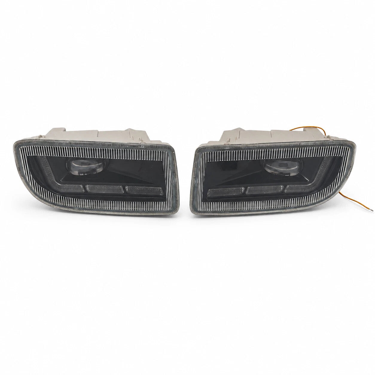 Dual Color LED Fog Signal DRL Light Kit for1998-2007 Toyota Land Cruiser as Functions White DRL Light,Amber Signal Lights OEM# TO2592101 / TO2593101